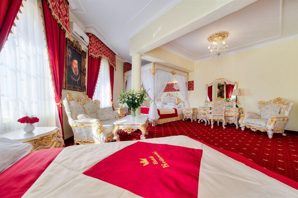يانوف لوبلسكي Hotel Krolewski المظهر الخارجي الصورة