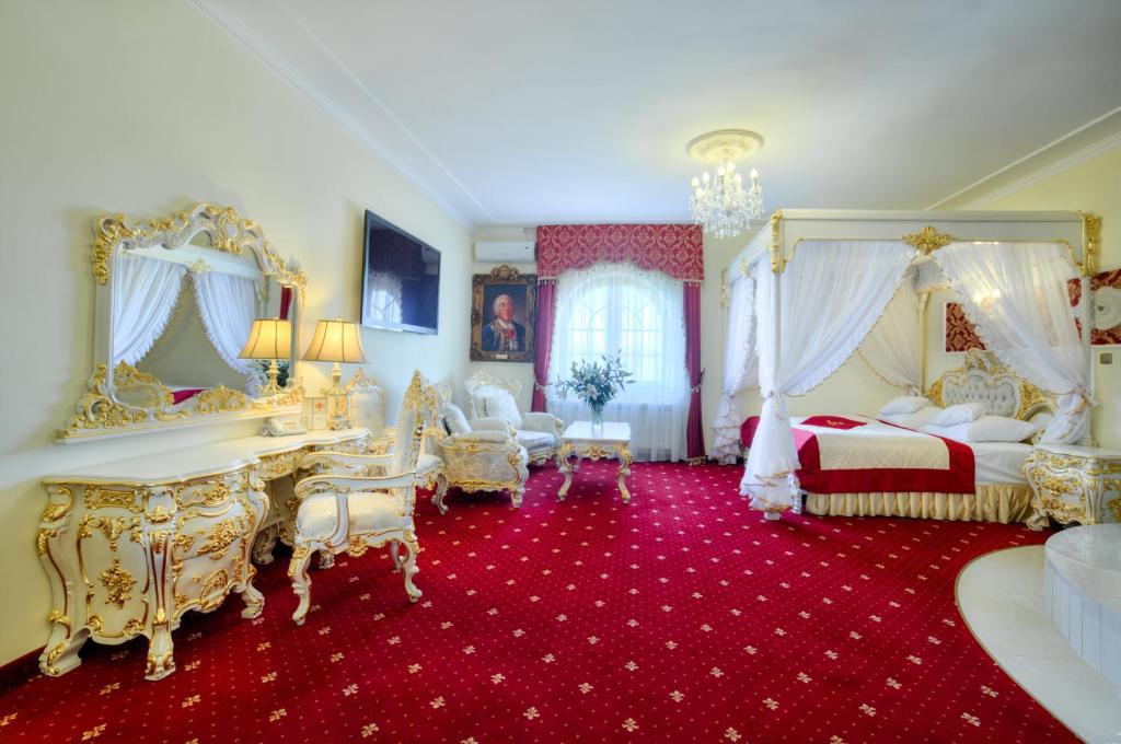 يانوف لوبلسكي Hotel Krolewski الغرفة الصورة