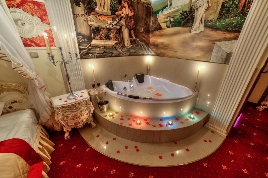 يانوف لوبلسكي Hotel Krolewski الغرفة الصورة